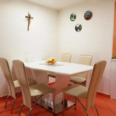Apartment Slamek